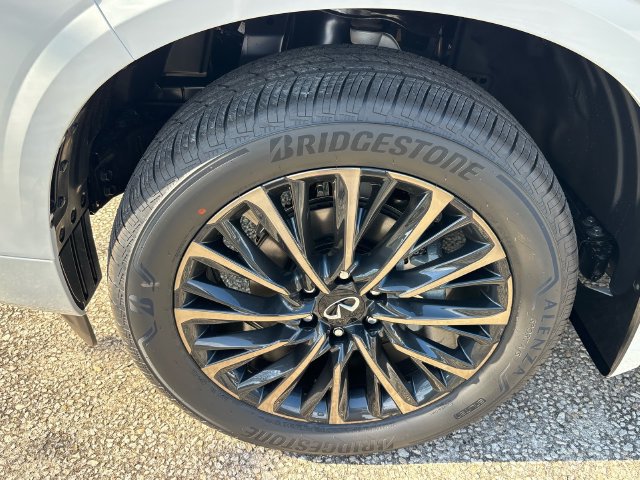New 2026 INFINITI QX80 Autograph w/ Premium Cargo Package AWD/4WD image 9