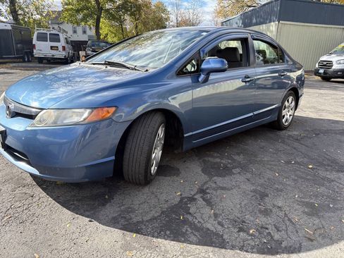 Used 2006 Honda Civic LX image 2