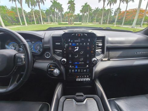 Used 2021 RAM 1500 Limited w/ Night Edition AWD/4WD image 16