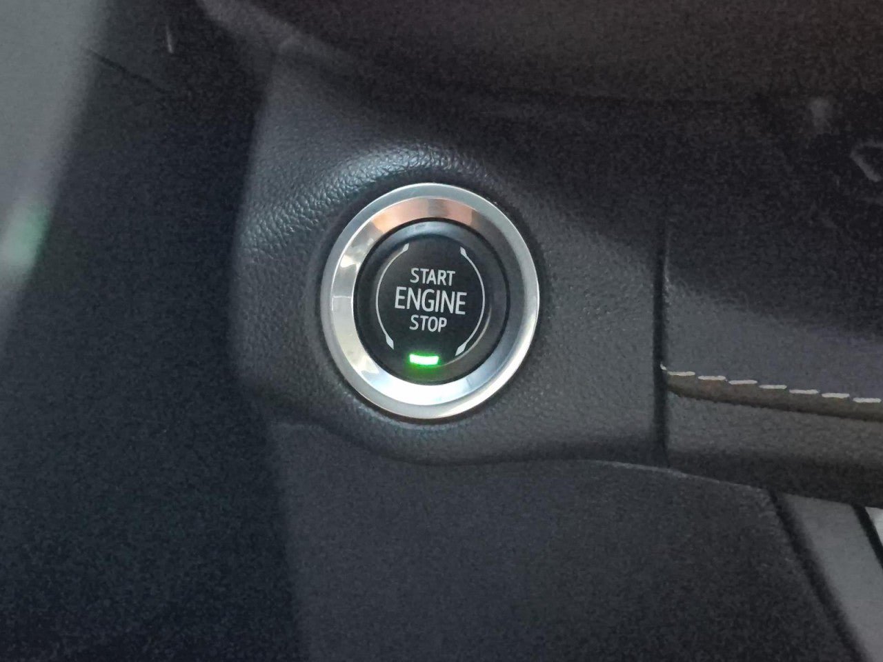 Certified 2023 Buick Envision Preferred FWD image 21