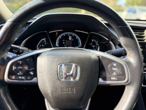 Used 2018 Honda Civic EX-T image 28