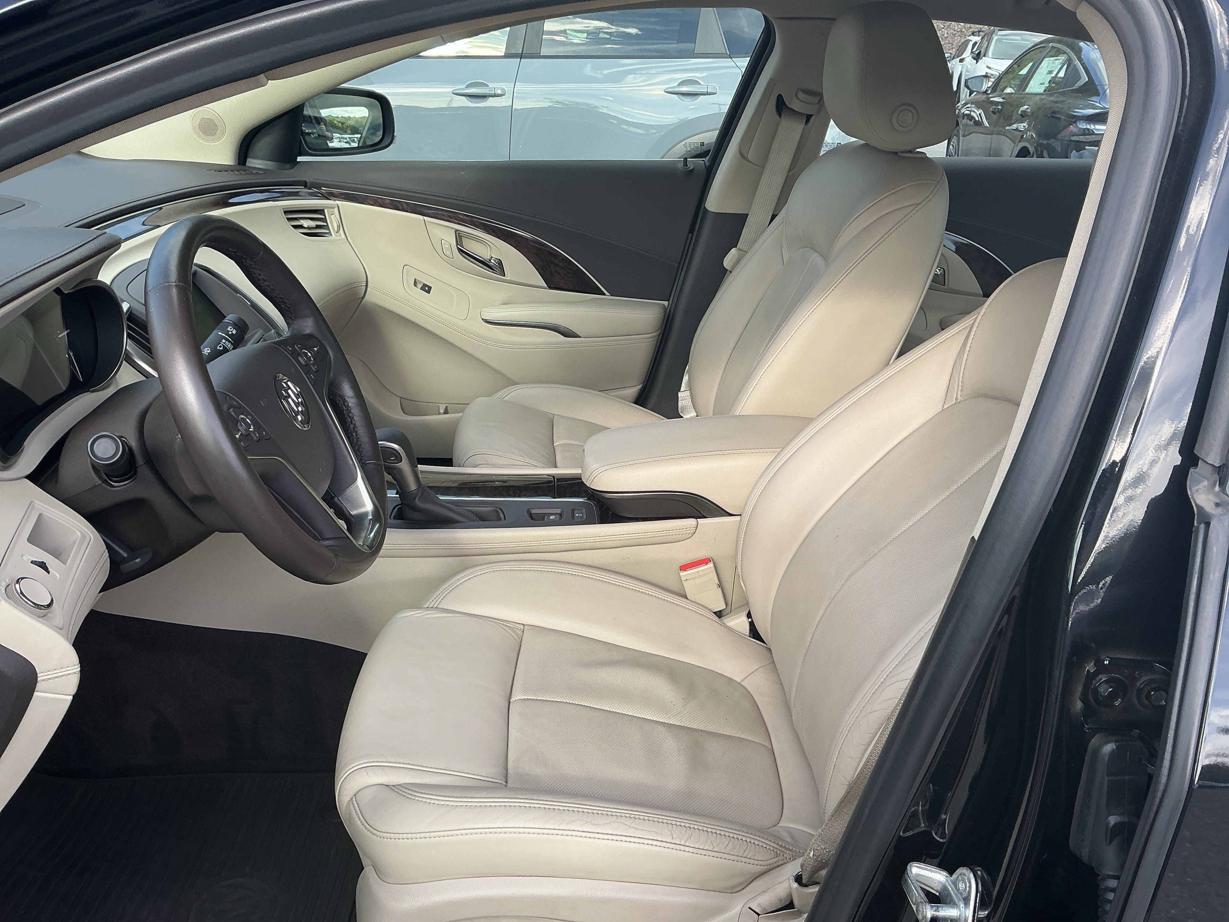 Used 2016 Buick LaCrosse Premium AWD/4WD image 10