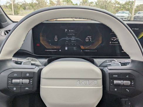 New 2026 Kia K4 EX FWD image 34