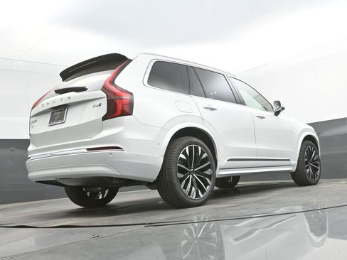 New 2026 Volvo XC90 B6 Ultra w/ Lounge Package AWD/4WD image 35
