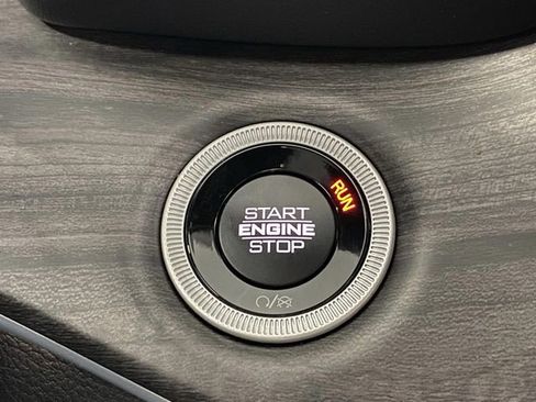 New 2025 Jeep Grand Cherokee L Limited w/ Black Appearance Package image 49