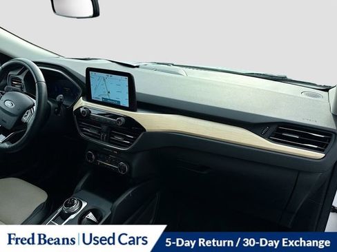 Used 2022 Ford Escape Titanium w/ Titanium Elite Package image 32