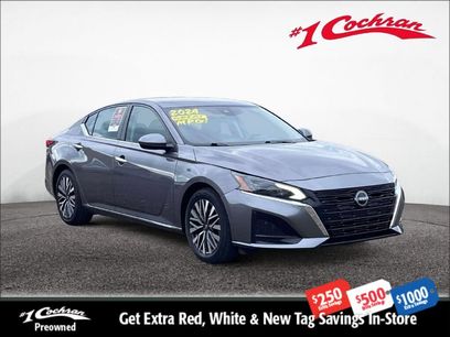 Used 2024 Nissan Altima 2.5 SV