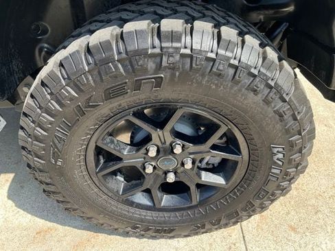 Used 2024 Jeep Wrangler Unlimited AWD/4WD image 10