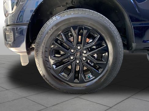Used 2025 Ford F150 Lariat w/ Equipment Group 501A Mid AWD/4WD image 11