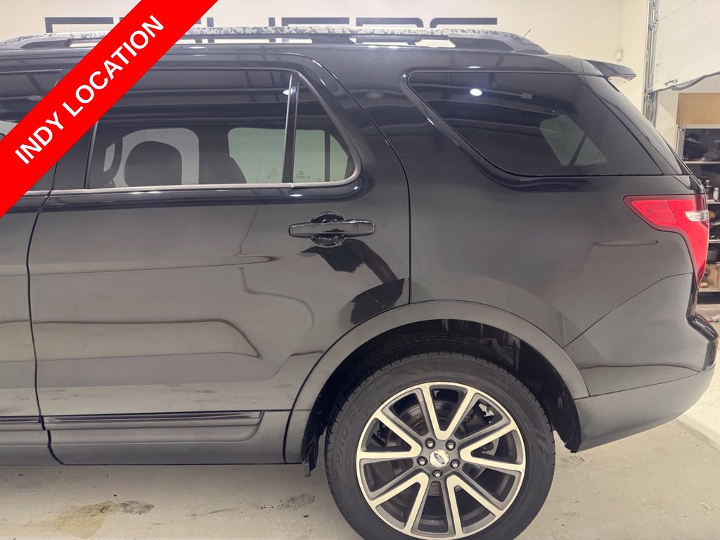 Used 2015 Ford Explorer XLT w/ Equipment Group 202A AWD/4WD image 4