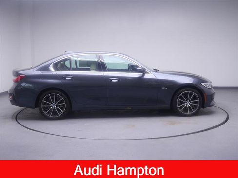 Used 2022 BMW 330e xDrive w/ Convenience Package AWD/4WD image 5