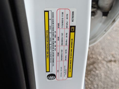 Used 2019 Jeep Grand Cherokee Limited AWD/4WD image 38