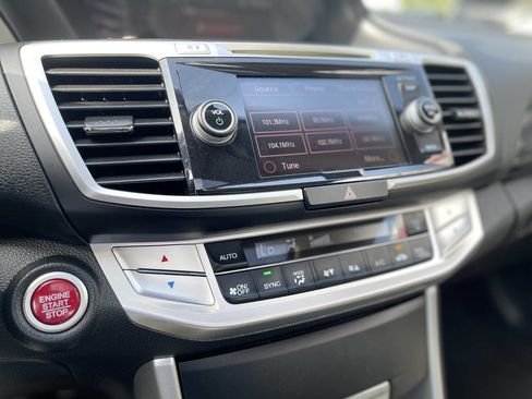 Used 2014 Honda Accord EX image 25