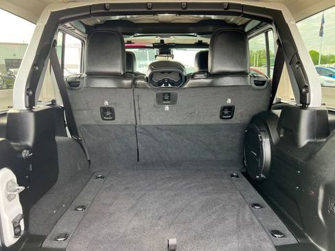 Used 2023 Jeep Wrangler Unlimited Rubicon 392 w/ Trailer Tow Package AWD/4WD image 7
