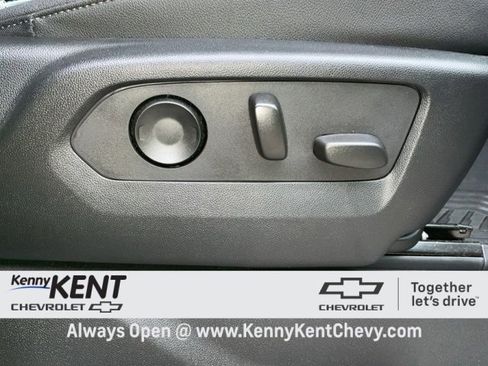 Certified 2023 Chevrolet Silverado 1500 LTZ image 24