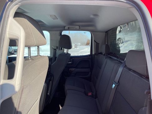 Used 2019 GMC Sierra 1500 SLE w/ SLE Value Package image 22