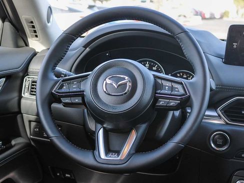New 2025 MAZDA CX-5 AWD 2.5 S w/ Premium Plus Pkg image 17