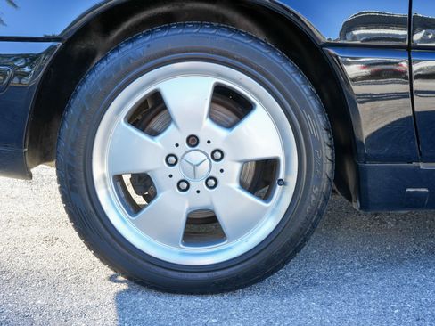 Used 1999 Mercedes-Benz SL 500 image 13