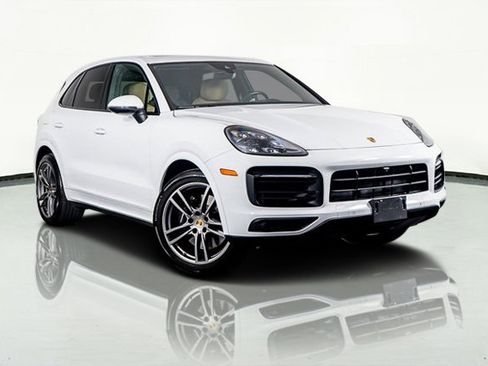 Used 2022 Porsche Cayenne S image 4