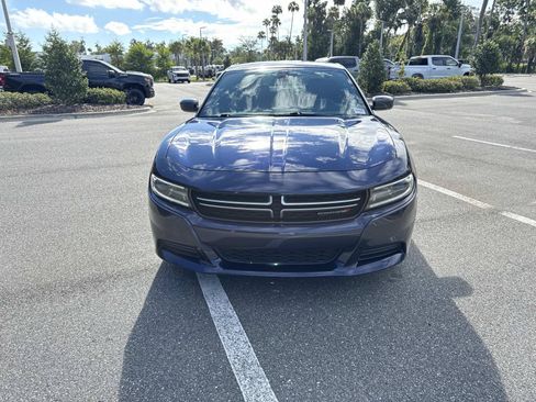Used 2015 Dodge Charger SE w/ Sport Appearance Group RWD image 8