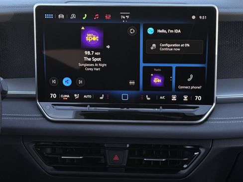 New 2026 Volkswagen Tiguan SE R-Line FWD image 19
