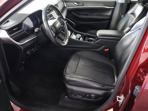 Used 2021 Jeep Grand Cherokee L Limited image 20