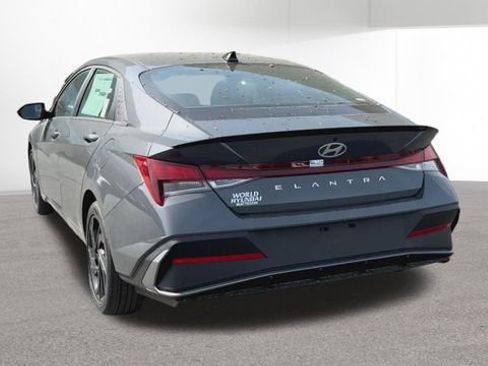 New 2026 Hyundai Elantra Sport FWD image 8
