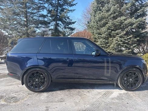 Used 2023 Land Rover Range Rover SE image 19