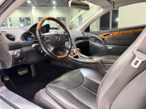 Used 2008 Mercedes-Benz SL 550 w/ P1 Pkg image 16