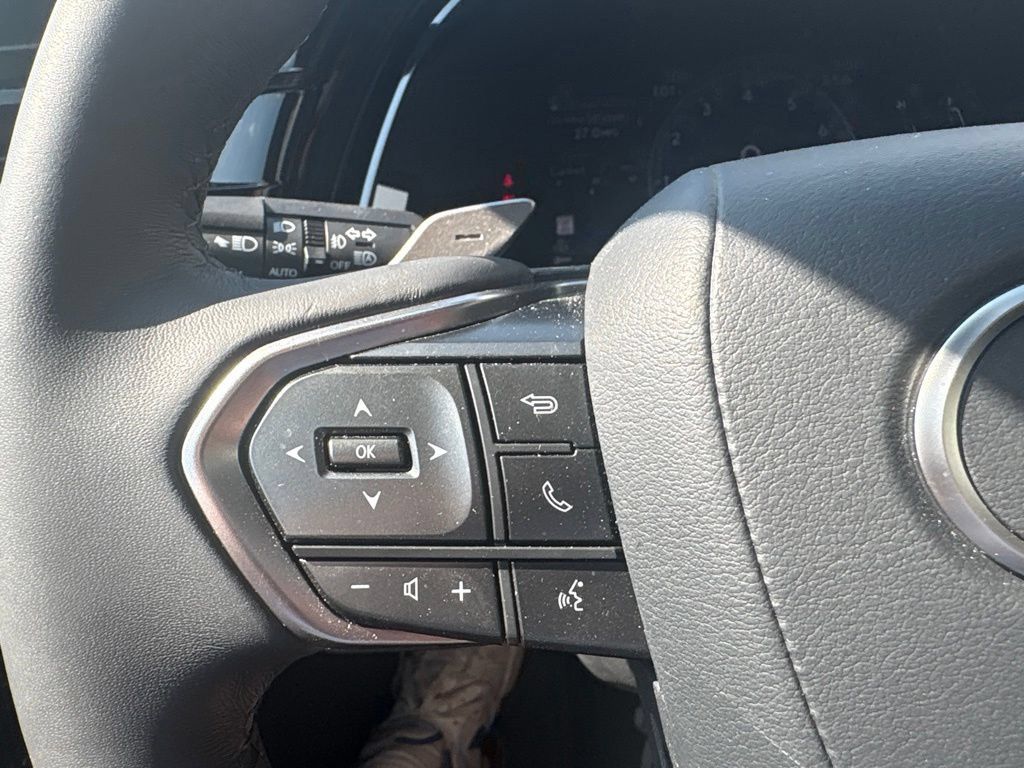 Used 2024 Lexus RX 350 AWD w/ Technology Package image 16