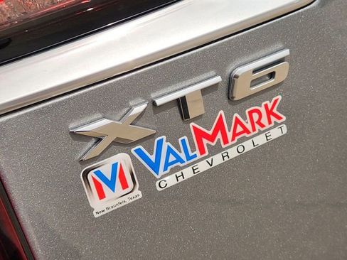 Used 2025 Cadillac XT6 Premium Luxury w/ Technology Package image 13