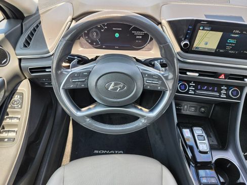 Used 2020 Hyundai Sonata Limited FWD image 13