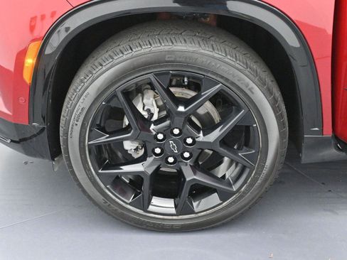 Used 2024 Chevrolet Traverse RS w/ LPO, Floor Liner Package image 36