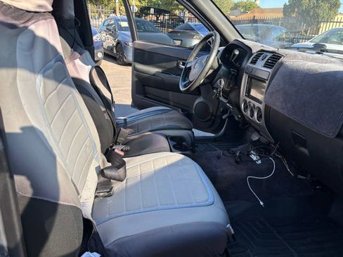 Used 2009 GMC Canyon SLE image 12