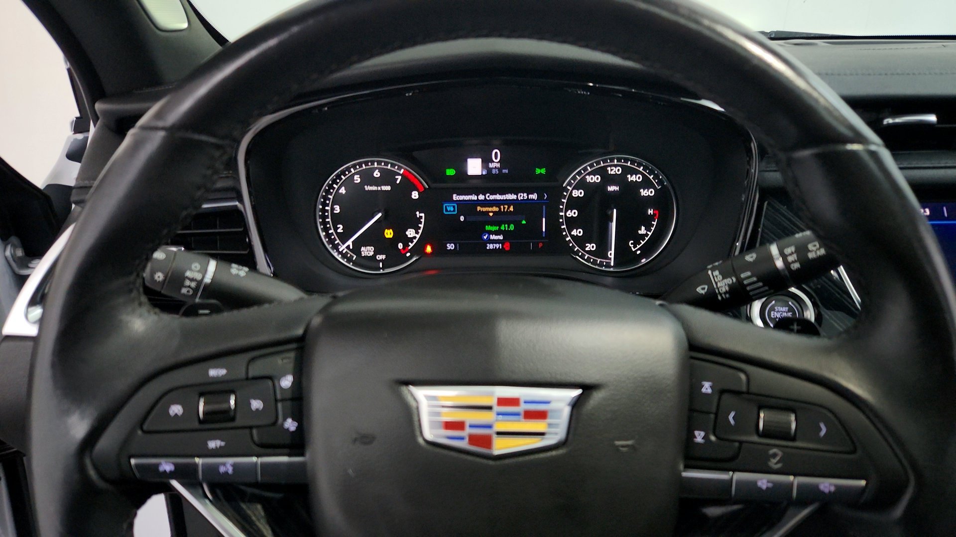Used 2024 Cadillac XT6 Premium Luxury w/ LPO, Floor Liner Package FWD image 18