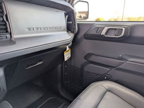 New 2026 Ford Bronco Badlands image 30