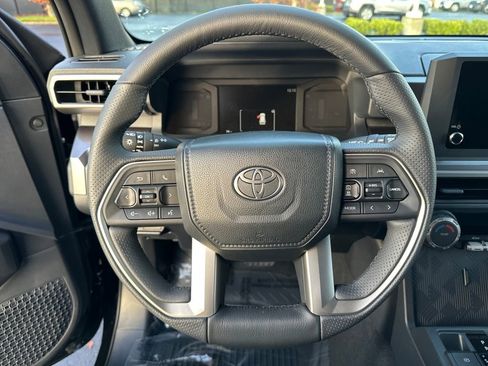 Certified 2025 Toyota 4Runner SR5 image 20