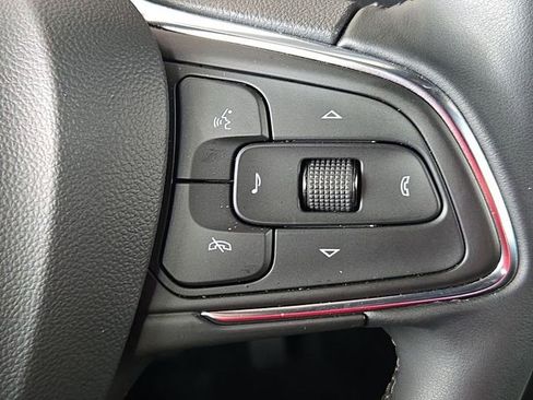 Used 2024 Buick Envista Sport Touring w/ Convenience I Package image 13