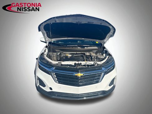 Used 2024 Chevrolet Equinox LT image 38