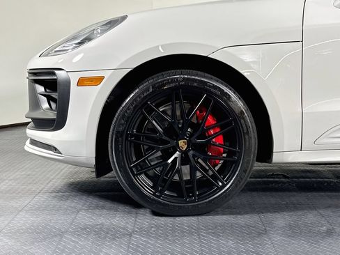 Certified 2023 Porsche Macan GTS AWD/4WD image 28
