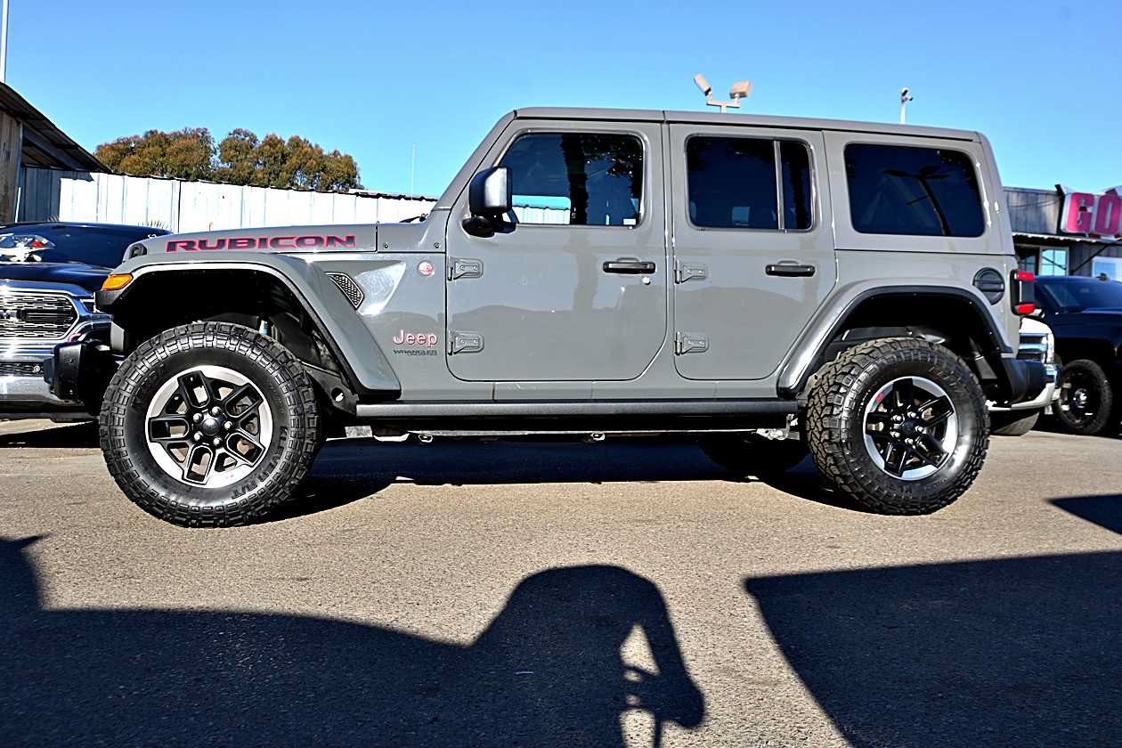 Used 2020 Jeep Wrangler Unlimited Rubicon AWD/4WD image 4