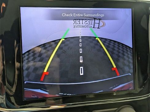 Used 2020 Jeep Grand Cherokee Limited image 23