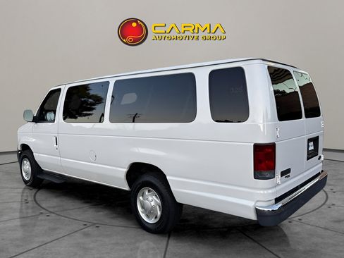 Used 2008 Ford E-350 and Econoline 350 XLT image 3