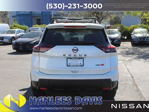 New 2026 Nissan Rogue SV image 8