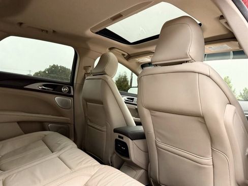 Used 2020 Lincoln MKZ Reserve w/ Luxury Package AWD/4WD image 19