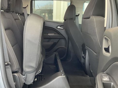 Used 2022 GMC Canyon Elevation image 17