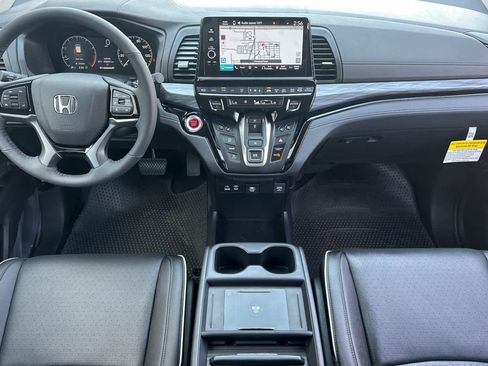 New 2026 Honda Odyssey Elite image 13