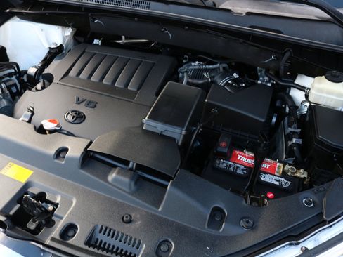 Used 2016 Toyota Highlander Limited image 51