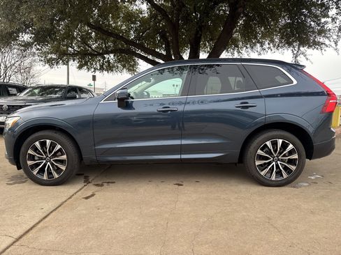 Certified 2023 Volvo XC60 B5 Core w/ Climate Package image 2