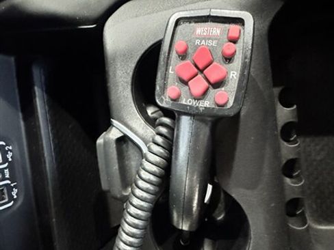 Used 2022 RAM 2500 Big Horn w/ Night Edition AWD/4WD image 23